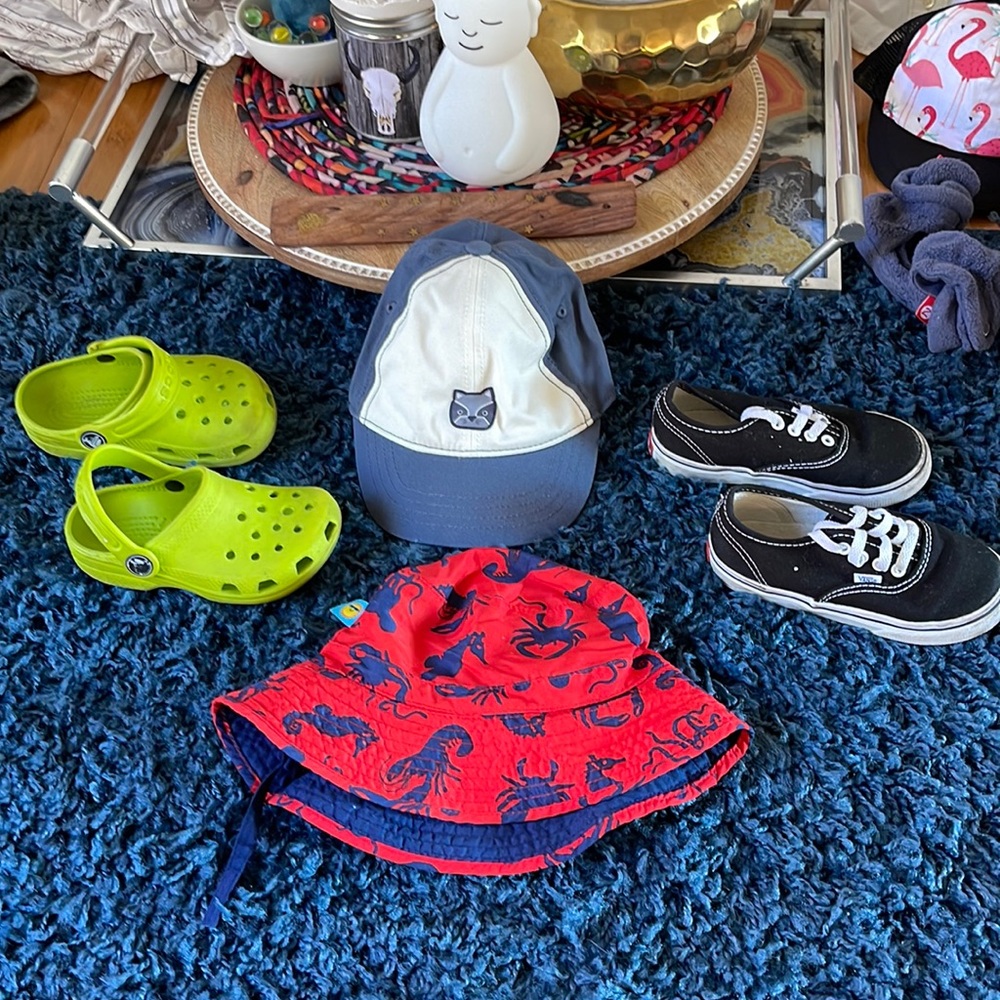 Fun Bundle. Crocs, Vans, Fox hat and SPF Hat.